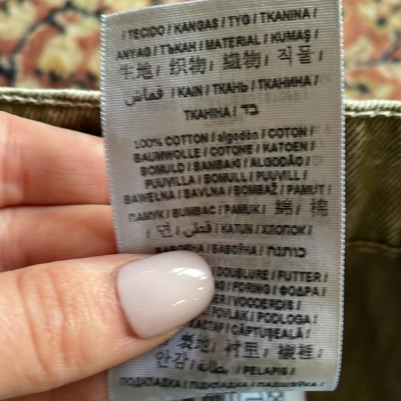 NWT Guess Green Denim Manila Short - Picture 7 of 7